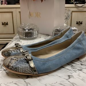 AGL Blue Leather With Snakeskin Cap Toe Ballet Flat Size 41